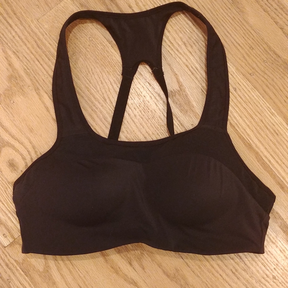 👀CLOSET CLEAR OUT 👀
Nike Black X-Small Sports Bra